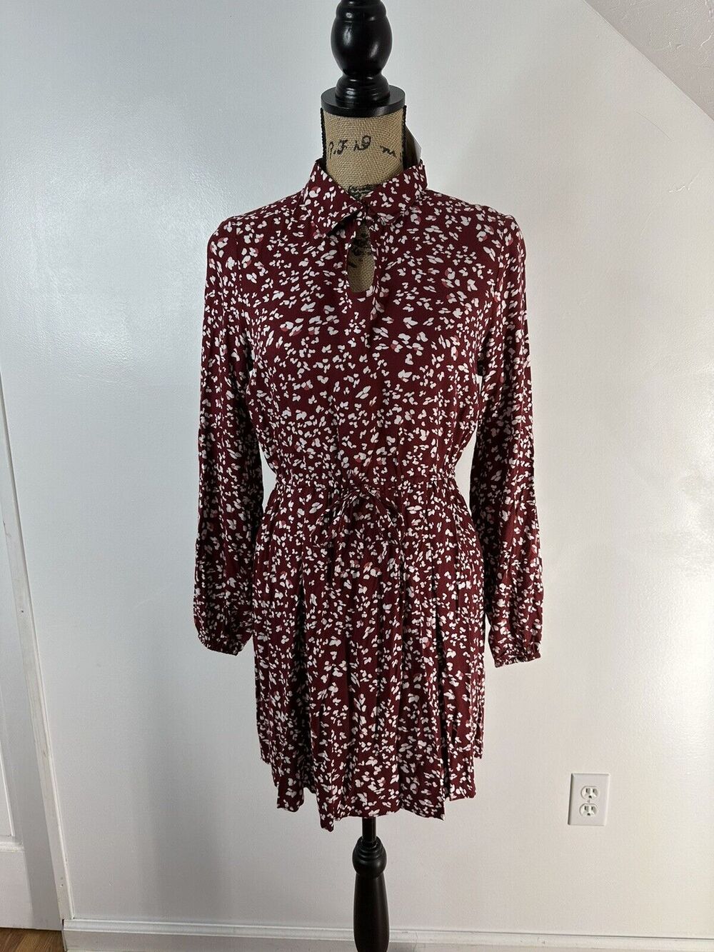 Jack by BB Dakota Floral Shirt Style Dress Long Sleeve NEW Size Small Maroon